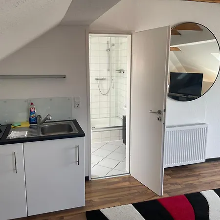 Lejlighed Weisses Apartmenthaus Am Kanal Emden